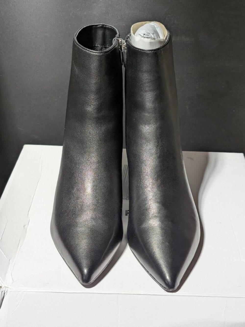 Marc Fisher Gismo Leather Ankle Booties Black US Size 8.5 - Picture 3 of 12